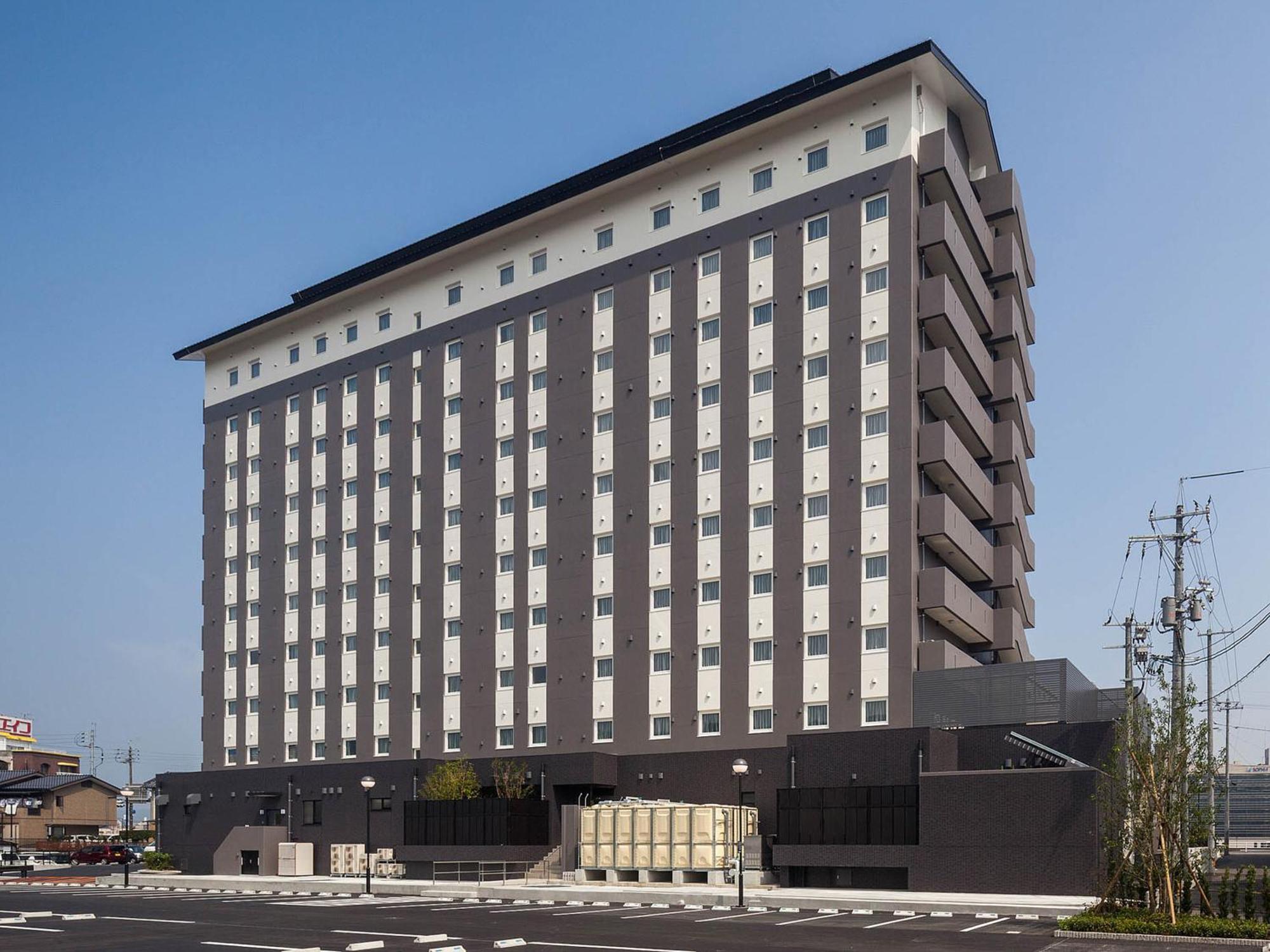 Hotel Route-Inn Tsuyama Ekimae Exterior foto